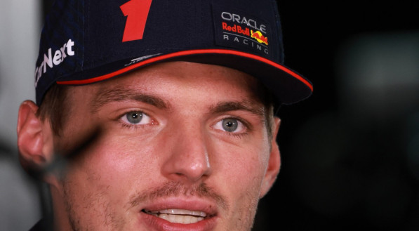 Diante disso, segundo o site "F1-Insider", Verstappen estaria disposto a deixar a Red Bull e assinar por uma nova equipe
