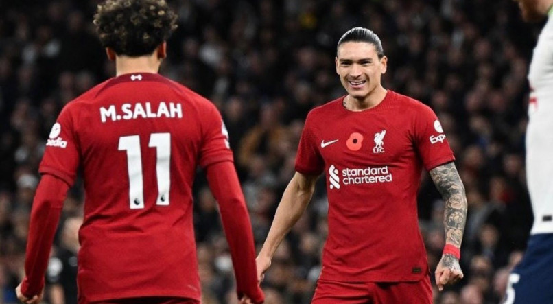 Salah e Darwin Nun&eacute;z s&atilde;o dois dos principais jogadores do Liverpool