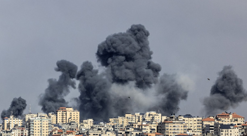 Autoridades de Israel teriam sido surpreendidas com o ataque com mísseis nas primeiras horas do sábado
