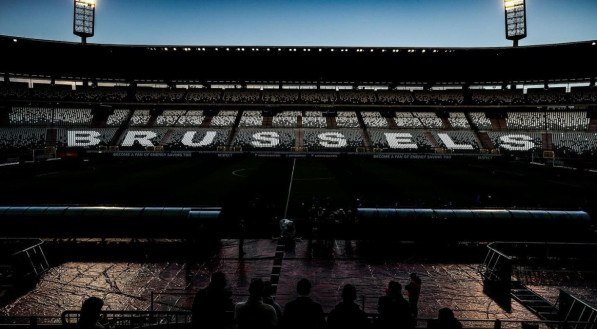IMAGENS FORTES: Ataque terrorista cancela partida entre Bélgica x Suécia pelas Eliminatórias da Eurocopa
