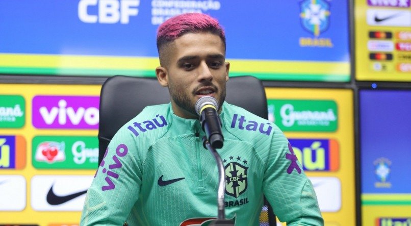 Yan Couto é lateral da Seleção Brasileira