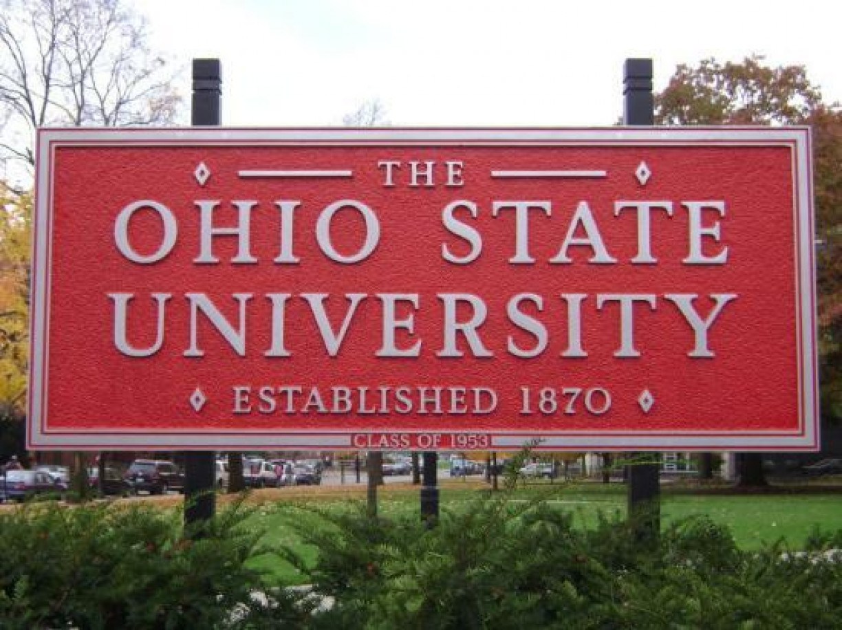 Universidade de Ohio.