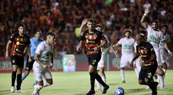 Sport contra a Chapecoense pela Série B do Brasileiro