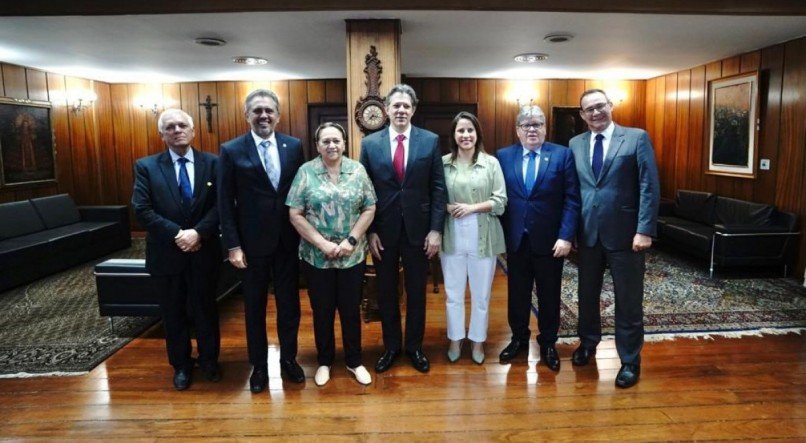 Raquel Lyra e governadores do Nordeste se reuniram, em Bras&iacute;lia, com o ministro da Fazenda, Fernando Hadadd