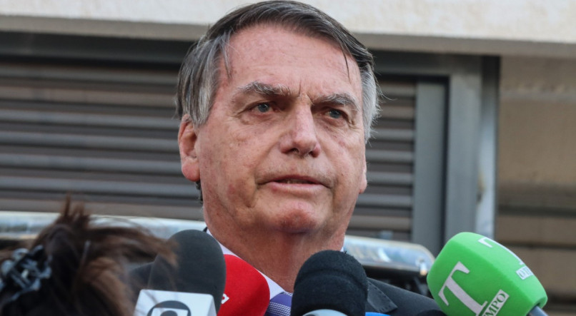 Nesta quinta (26) o ex-presidente Jair Bolsonaro tem seu segundo dia de julgamento no TSE, a&ccedil;&otilde;es acusam suposta a&ccedil;&atilde;o eleitoral durante o Bicenten&aacute;rio da Independ&ecirc;ncia em 2022. 