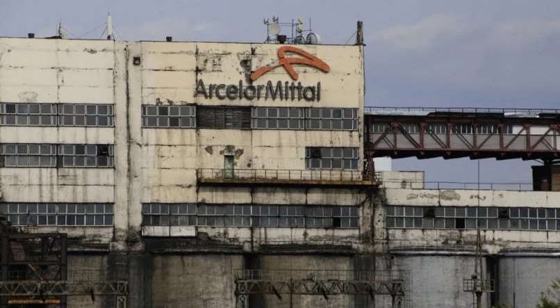 Sede da ArcelorMittal no Cazaquistão, em foto de setembro de 2023

