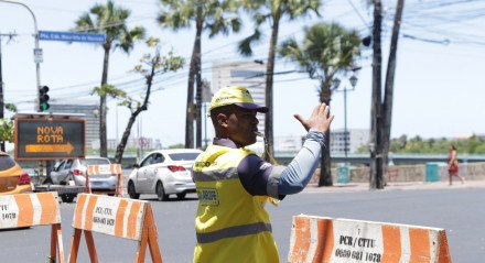 PONTE GIRATÓRIA MUDANÇA DO TRÂNSITO NO CENTRO DO RECIFE, INTERDIÇÃO DESVIO