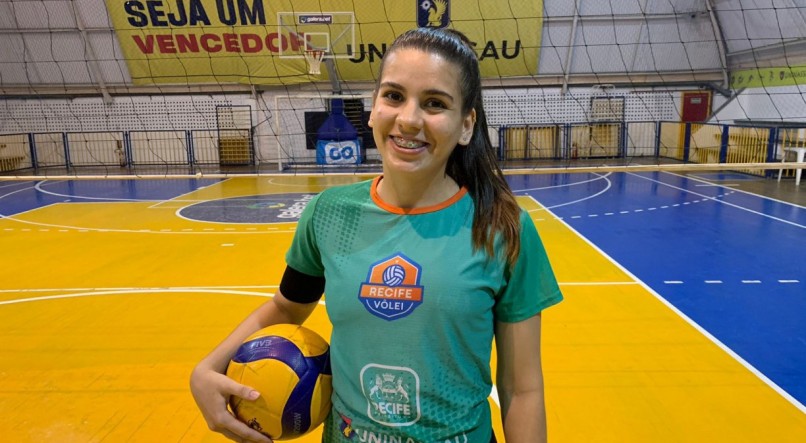 Raissa Guedes, atleta pernambucana de vôlei.