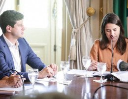 João Campos e Raquel Lyra, em evento no Campo das Princesas