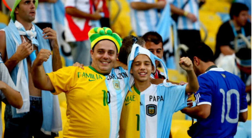 Brasil e Argentina protagonizam o maior clássico do futebol mundial