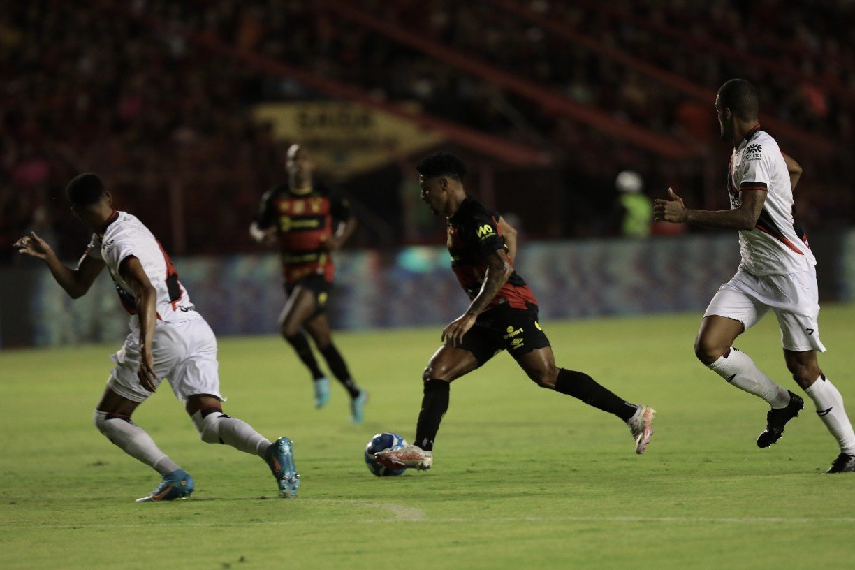 Atlético-GO empata com Sport no Recife e vai fechar rodada no G4 da Série B