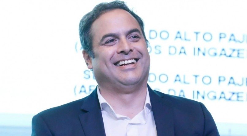 
Contas do governo Paulo Câmara foram aprovadas por unanimidade pelos conselheiros Carlos Neves, Dirceu Rodolfo, Eduardo Porto e Valdecir Pascoal