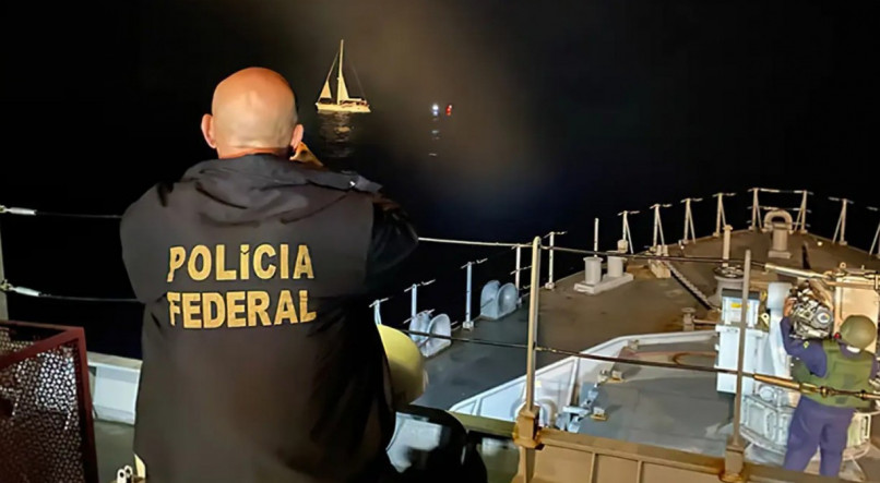 Marinha e a Polícia Federal (PF) interceptaram um veleiro alemão com mais de duas toneladas de haxixe