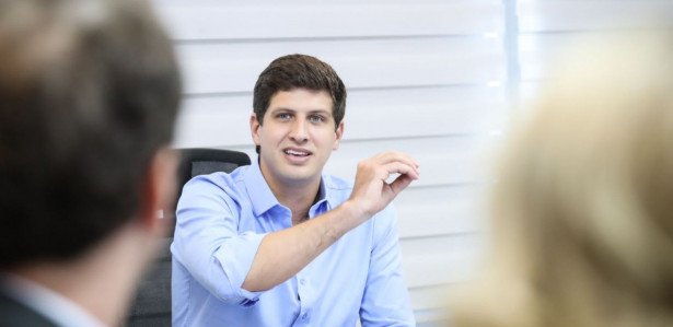 Prefeito João Campos reuniu empresários e autoridades para apresentar projeto