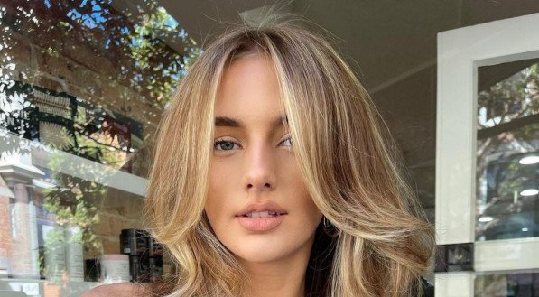 corte de cabelo em camadas e repicado