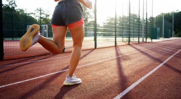 Corrida; correr; exercício físico