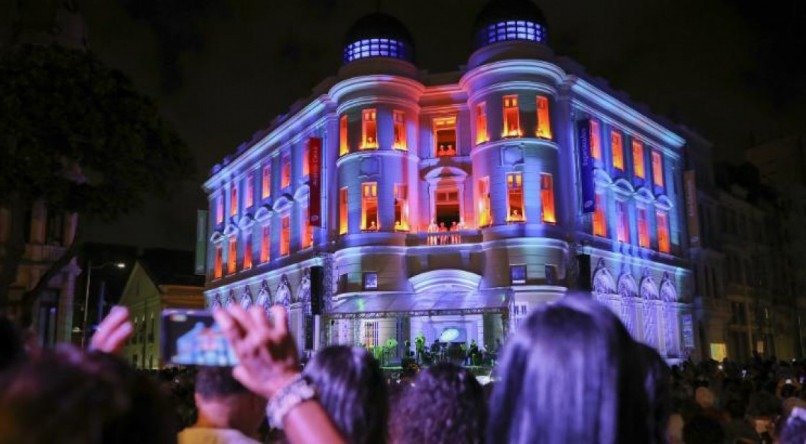 Caixa de Natal abre o período natalino do Recife na Caixa Cultural, Recife Antigo