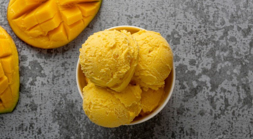 Aprenda como fazer sorbet de manga, o famoso sorvete de 1 ingrediente.