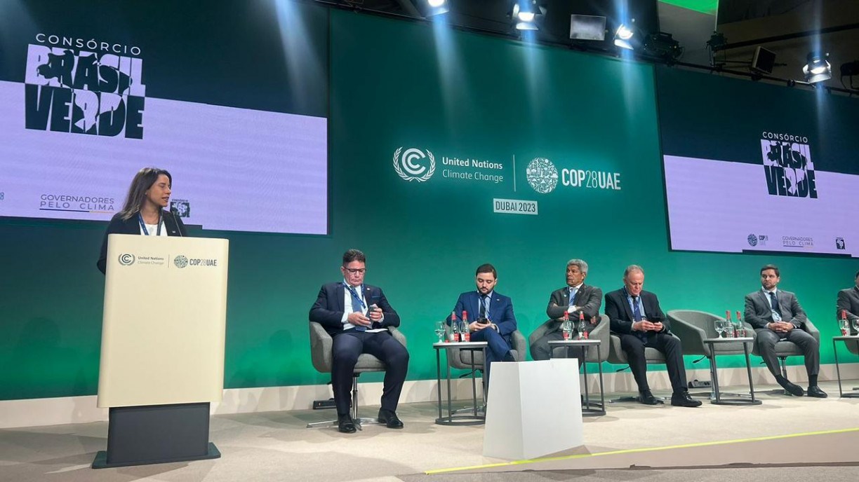 Na COP 28, Raquel Lyra anuncia investimento de R$ 20 milhões em hidrogênio verde no Porto de Suape