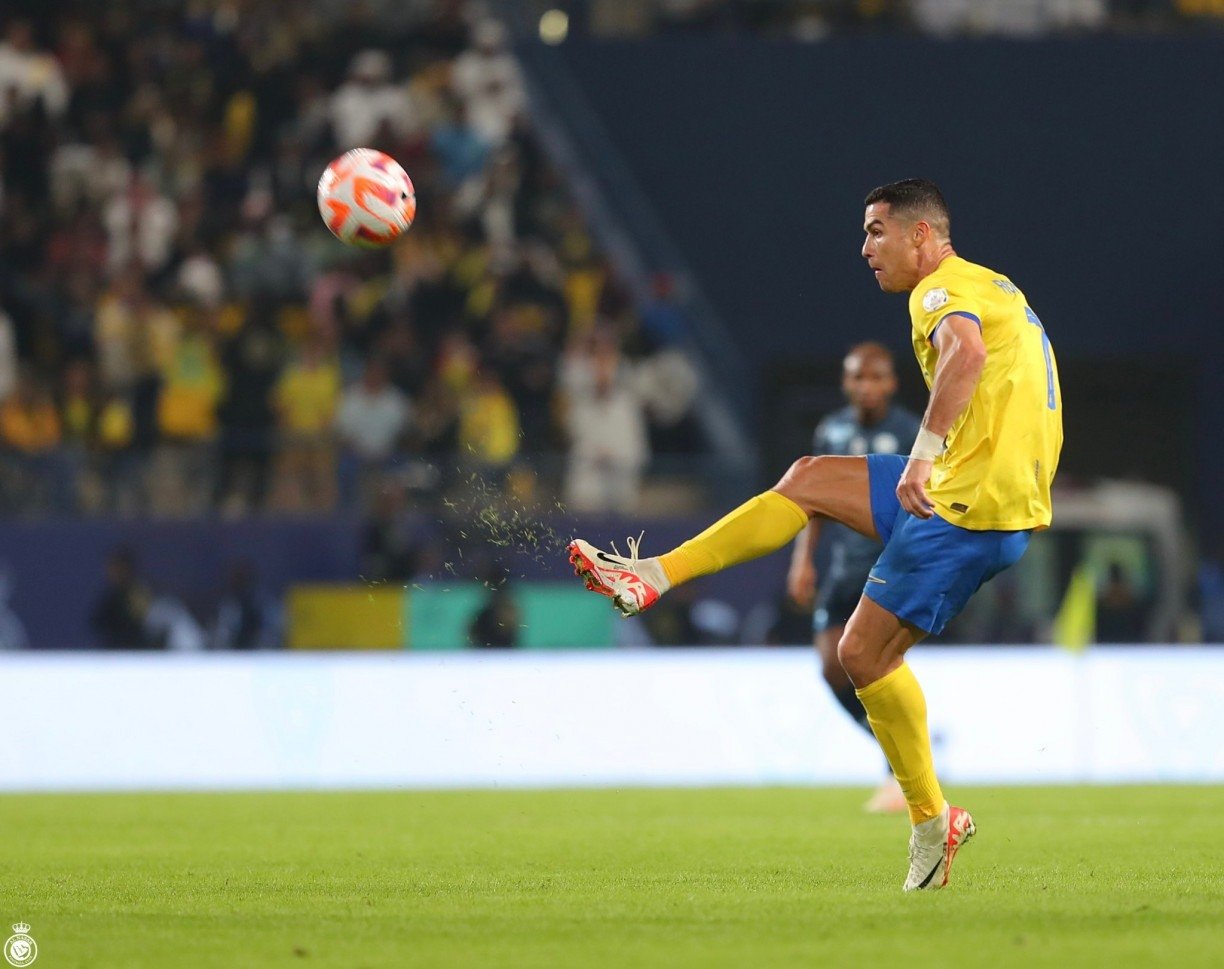 Cristiano Ronaldo investe milhões em jogo que quer rivalizar com EA