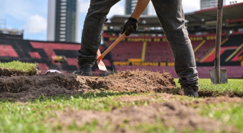 Sport confirmou que reforma termina apenas em abril