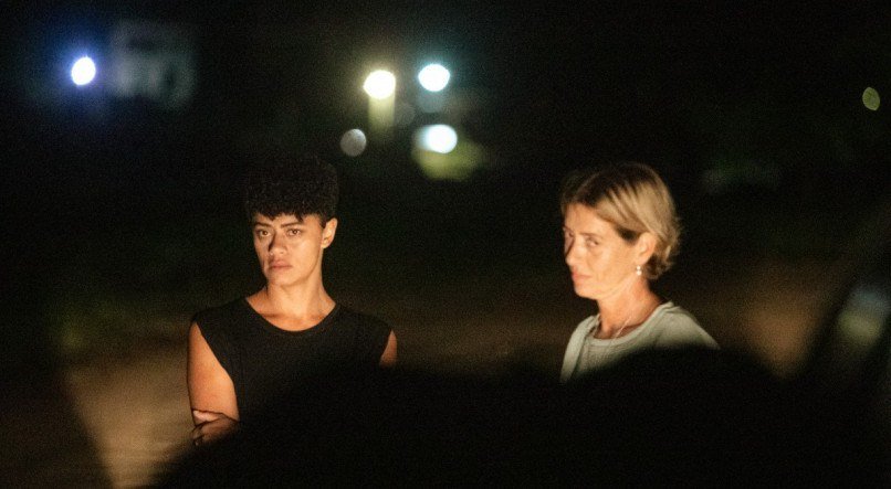 Fim de Semana no Para&iacute;so Selvagem, com Ana Fl&aacute;via Cavalcanti, estreia nos cinemas