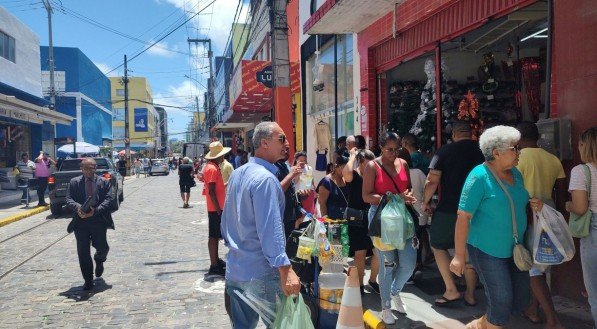 Centro do Recife deve abrir neste feriado da Proclamação da República 