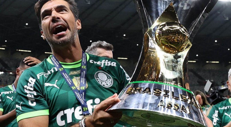 Campeão brasileiro de 2023, Palmeiras fatura mais de R$ 653 milhões com  premiações na era Abel Ferreira - Máquina do Esporte