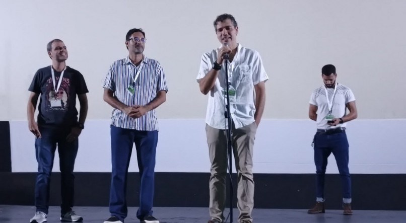 Cineastas Tiago Delácio, Rafael Buda e Leon Delácio
