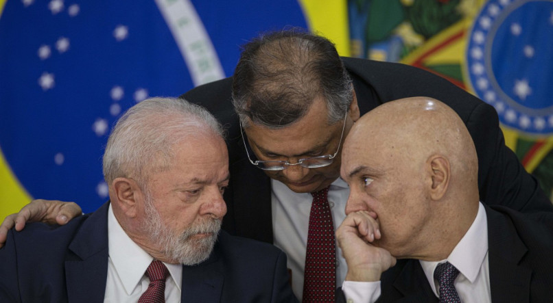 Lula tem demonstrado a ministro do STF preocupa&ccedil;&atilde;o quanto &agrave; rela&ccedil;&atilde;o com o Congresso