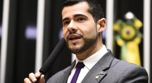 Deputado federal reage a assalto e mata suspeito, em São Paulo