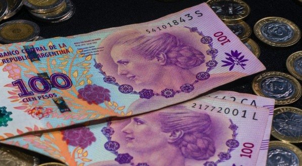 O Indec estima o índice de pobreza do segundo semestre de 2023 - o último dado disponível - em 41,7%