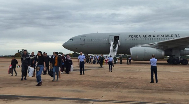 Desembarque dos repatriados da Faixa de Gaza na Base Aérea de Brasília 
