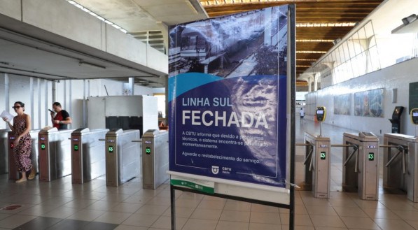 Linha Sul do Metrô do Recife segue sem operação