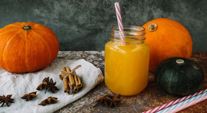 Aprenda a fazer suco de abóbora simples e saboroso.

