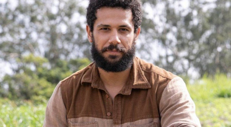 Amaury Lorenzo vive Ramiro na novela 'Terra e Paixão'