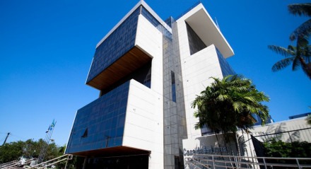 FIEPE celebra 85 anos de valorização e defesa da indústria e promoção do crescimento econômico pernambucano