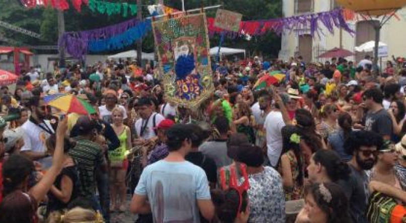 Região registra aumento de reclamações com a chegada das prévias de Carnaval, diz MPPE