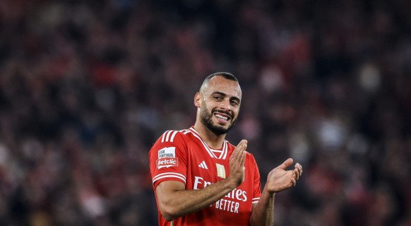 Brasileiro Arthur Cabral é um dos atacantes do Benfica