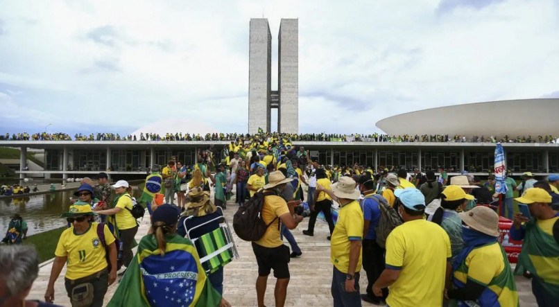 Manifestação golpista ocorrida em Brasília, em 8 de janeiro do ano passado