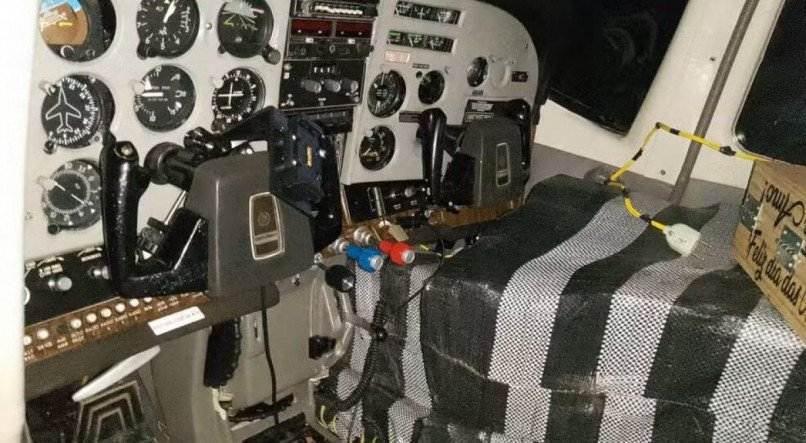 Droga estava escondida no interior da aeronave