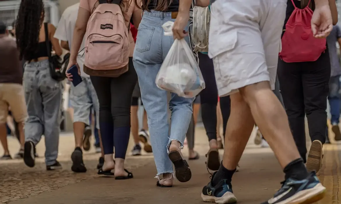 De acordo com a PF, as assinaturas nos cartões de resposta e as redações não foram produzidas pelos estudantes inscritos no Enem