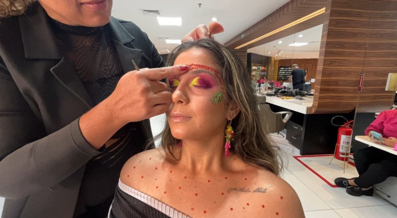 Maquiagens e penteados para o Carnaval 2024