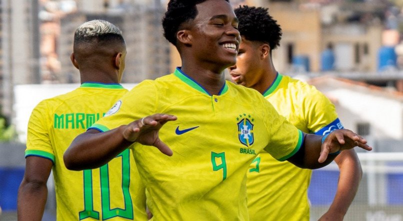 Endrick marcou o gol da vitória da seleção brasileira na estreia do Pré-Olímpico de futebol