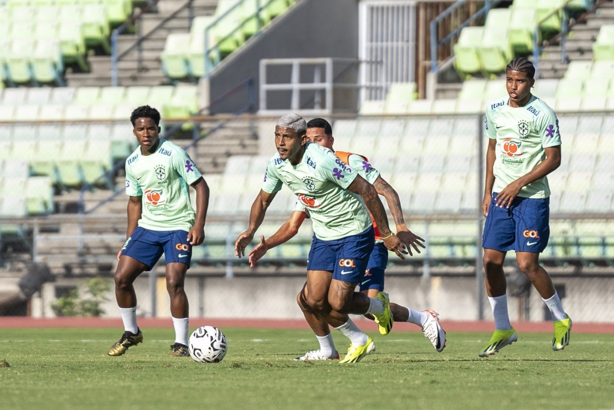 Rede Globo > esportes - Futebol: Globo transmite partida entre Brasil e  Bolívia nesta quinta-feira, dia 6