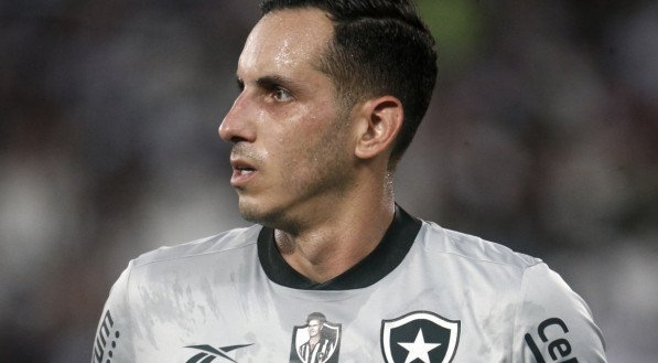 Gatito Fernández é o titular no gol do Botafogo diante do Audax pela 10ª rodada do Carioca