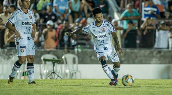 Vitória em ação pelo Campeonato Baiano