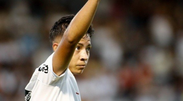 Pedrinho é um dos destaques da equipe sub-20 do Corinthians na Copinha 2024