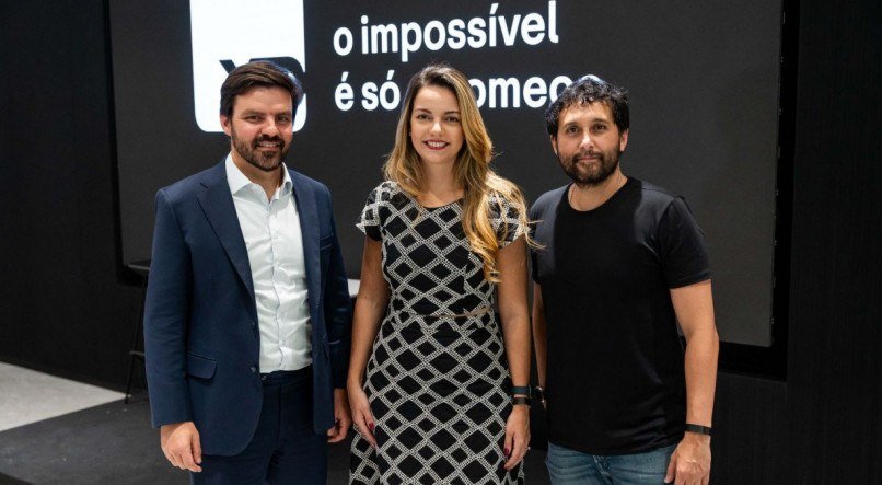 Guilherme Sant’Anna - Diretor de Canais da XP Inc; Claudia Deberaldine - Executiva Regional da XP Inc, e Lisandro Lopez - CMO da XP Inc