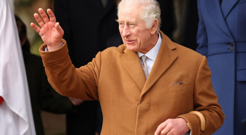 Rei Charles III foi submetido, nesta sexta-feira (26), a uma cirurgia de próstata